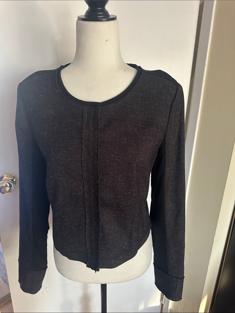 Women's Black Sparkle Long-Sleeve Crew Sweatshirt